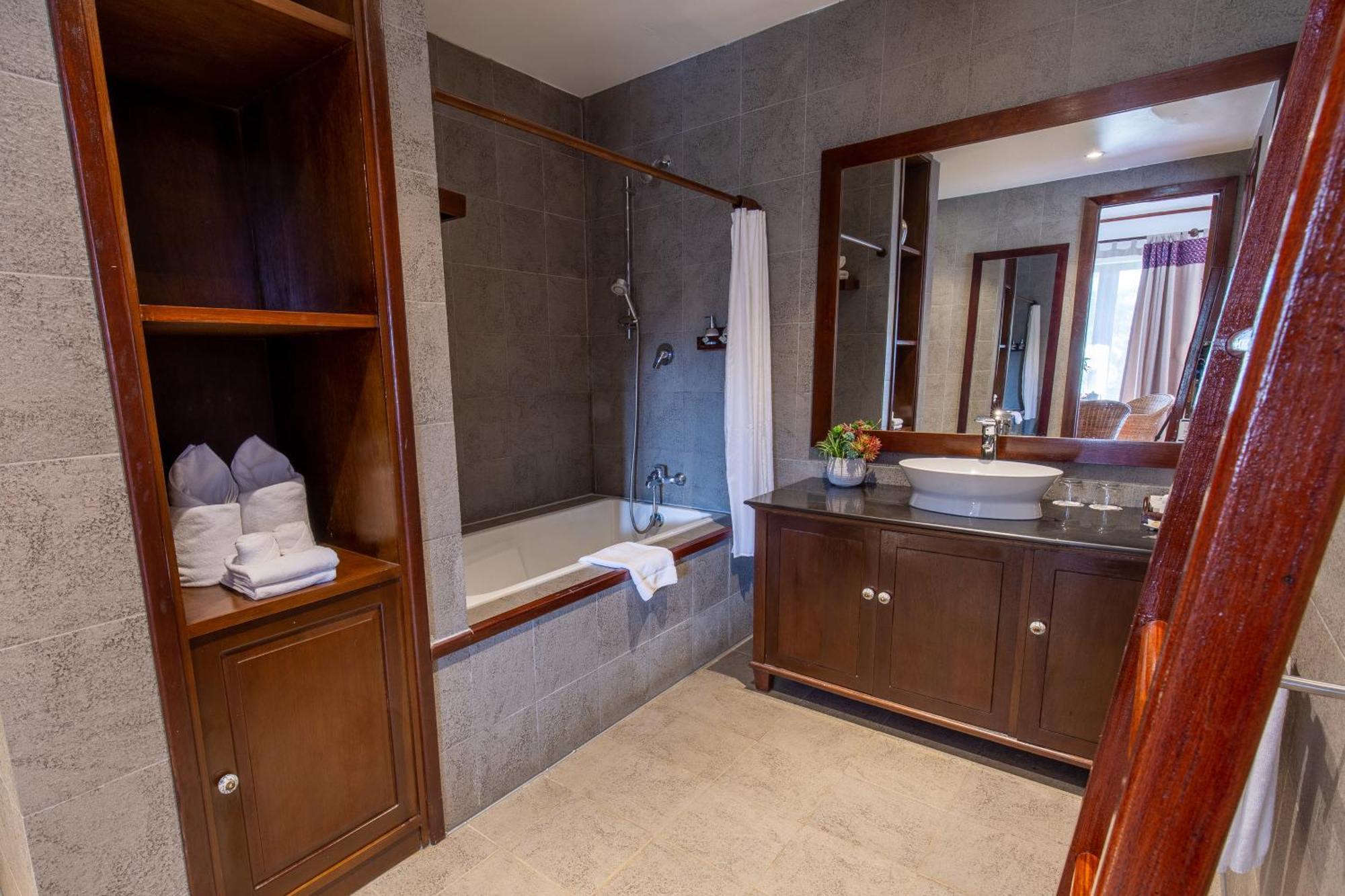 Riverside Boutique Resort, Vang Vieng Rom bilde